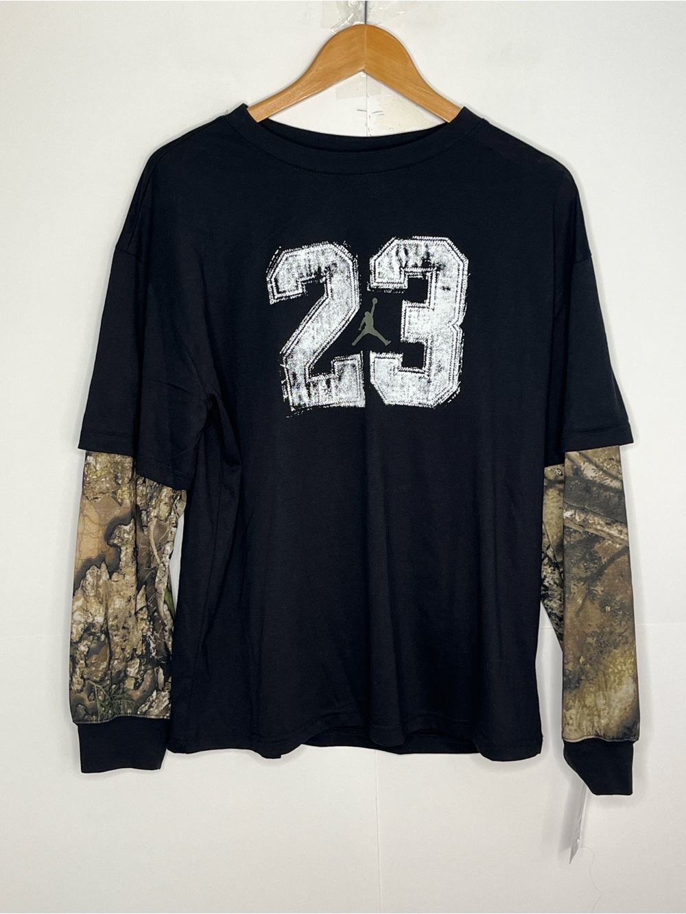 Jordan Boys Long Sleeve T Shirt Size XL